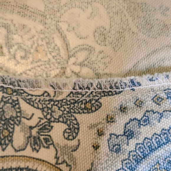 Paisley Throw-Pillow Cover (Blue & White) - Picture 8 of 8